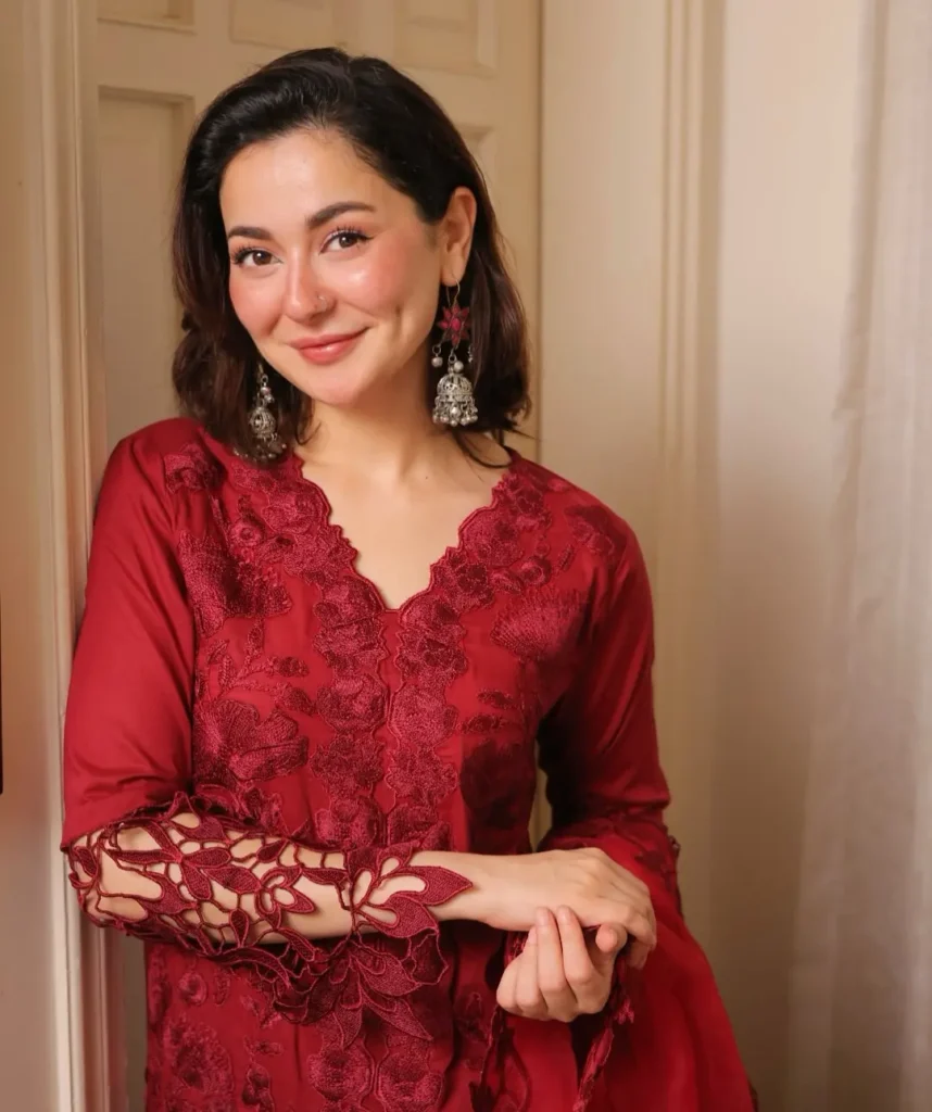 Hania Aamir World Most Beautiful Actresses