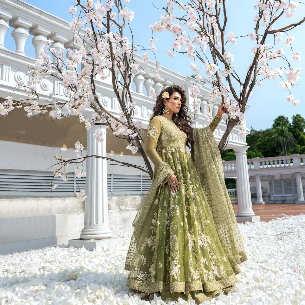 Ayeza Khan Latest Photoshoots Jahan Vol-4