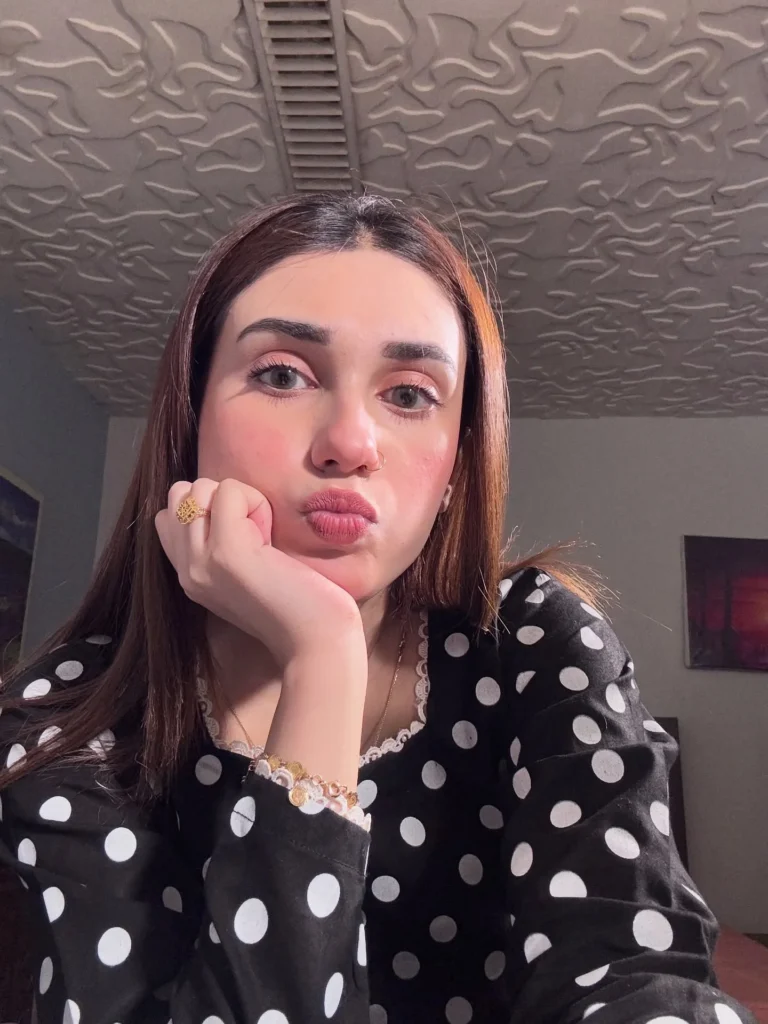 Hina Tariq Latest Pictures on Instagram