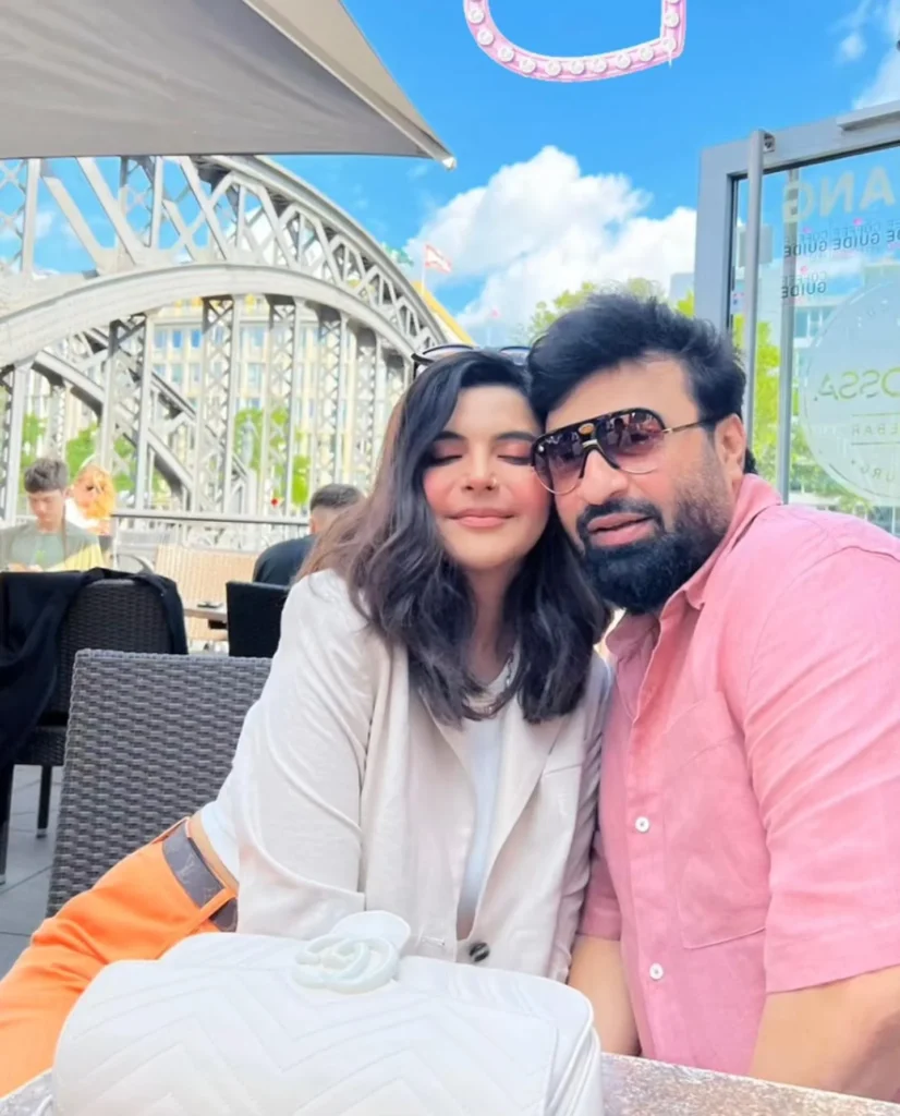 Top 10 Pakistani Celebrity Couples